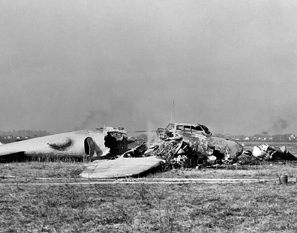 Boeing Model 299 crash